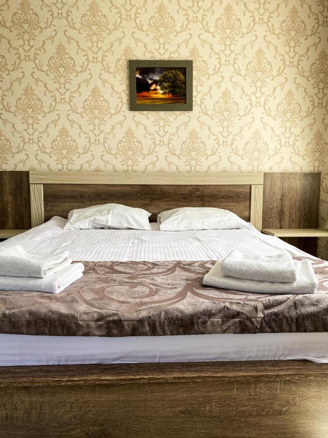 Al Baraka Bed and Breakfast Borovoe Buitenkant foto