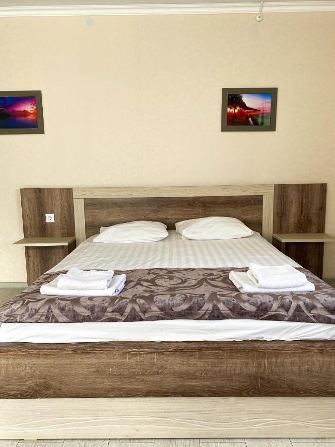 Al Baraka Bed and Breakfast Borovoe Buitenkant foto